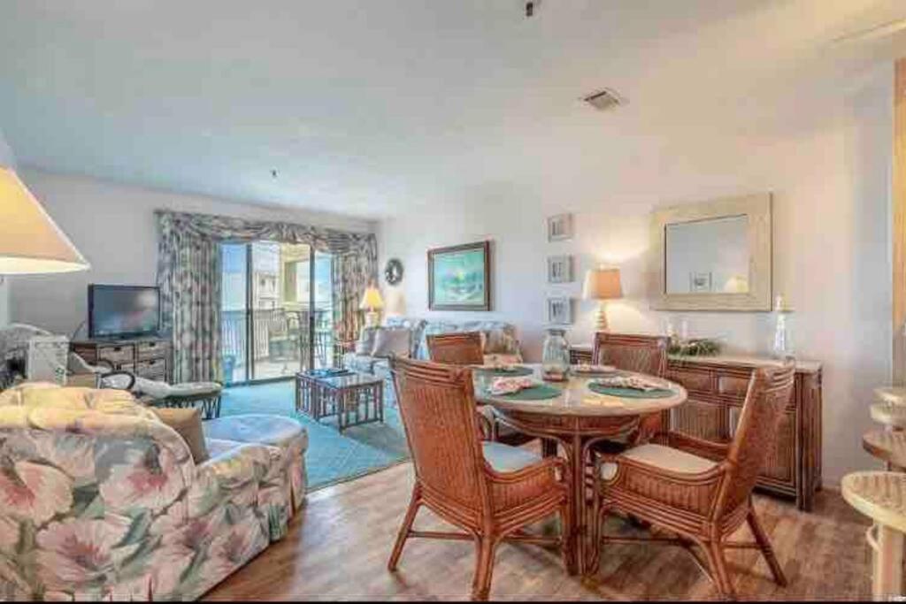 Lovely 2-Bedroom Condo With Pool Myrtle Beach Kültér fotó